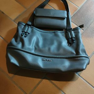 Sac à main et porte feuille 