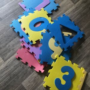 Tapis puzzle pour enfant 