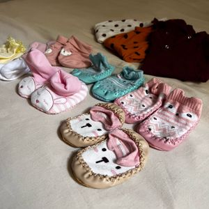 Chaussettes bébé et 3 pijama 