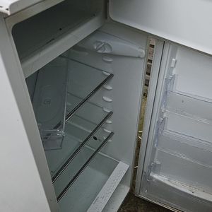 Réfrigérateur pour pièces 