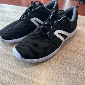 Chaussures Newfeel taille 44