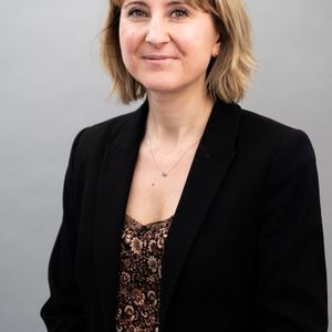 Emmanuelle P.