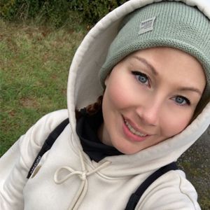 Julie L.