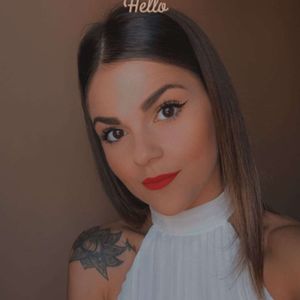 Elodie B.