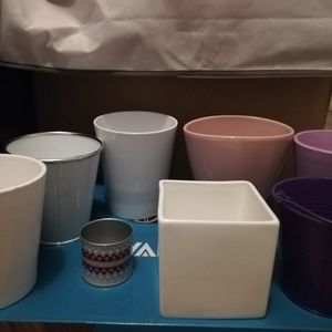 Pots blanc, violet, rose 