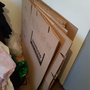 6 cartons de déménagement et papier bulles 