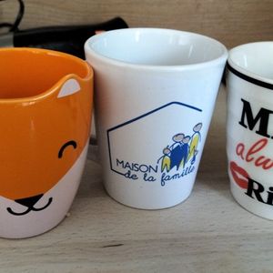 Lot 3 mugs