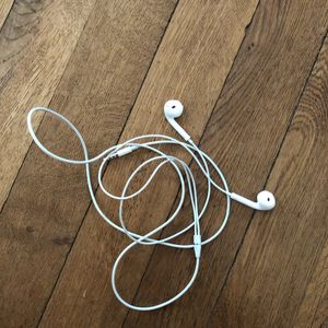Écouteur Apple filaires