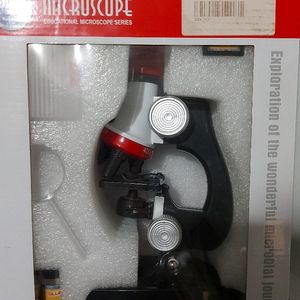 Microscope 🔬 