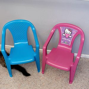 2 chaises enfant 