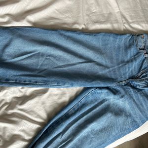 Jean mom Pull and bear. m! 
