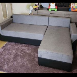 Canapé lit avec coffre intégré + canapé 3 place