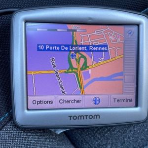 GPS TOM TOM Pour pièces détachées 
