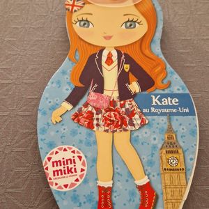 Mini miki Kate au Royaume-Uni 