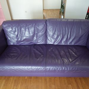 Canapé en cuir violet maison du convertible