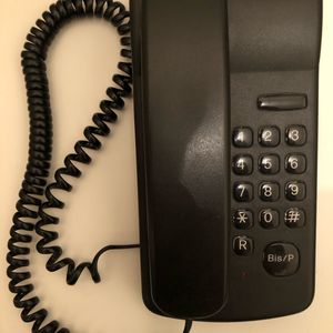 Ancien téléphone fixe
