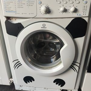 Machine à laver Indesit (n'essore plus )