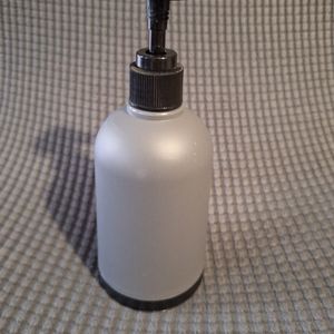 Bouteille  à pompe pour savon liquide 