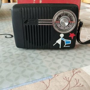 Petites radios portatives Années 70