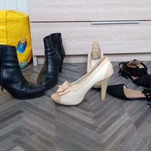 3 paires de chaussures