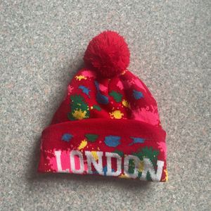 Bonnet rouge London