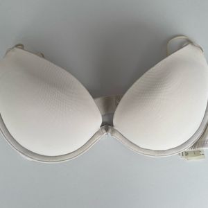 Soutien-gorge blanc pushup 85C (Gilly Hicks)