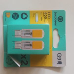 2 ampoules LED G9 neuves