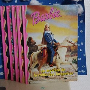 Lot des livres Barbie