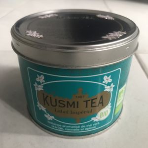 Boîte de thé Kusmi Tea ( utilisé 1 fois )
