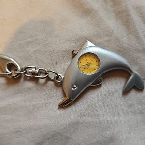 Porte-clé dauphin avec horloge