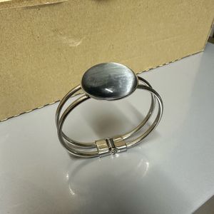 Bracelet pierre grise 