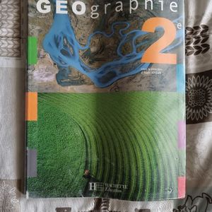 Livre scolaire Géographie Seconde