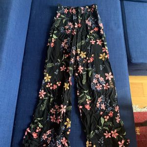 Pantalon fleuri - 38