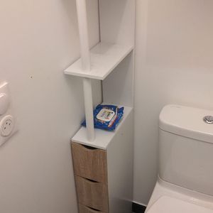 Petit meuble étagères pour toilette