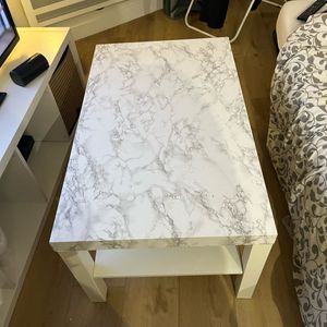 Table basse LACK IKEA, modifiée 