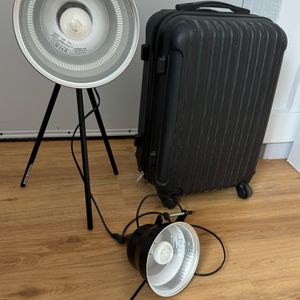 Lot 2 lampes + valise cabine 