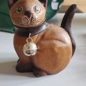 Figurine chat en bois