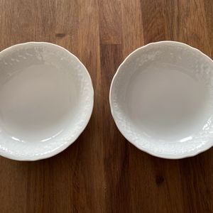 2 coupelles diamètre 13 cm en porcelaine blanche 