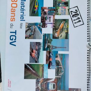 Donne calendrier contenant des photos de TGV 