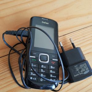 Vieux téléphone 