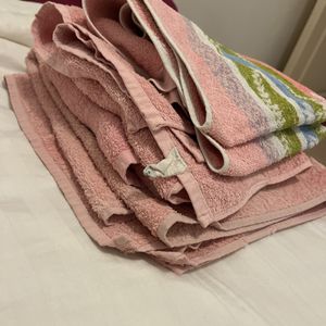 3 Petites serviettes + 1 Grande serviette de bain