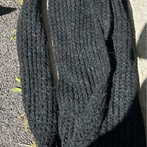 Longue écharpe en laine 