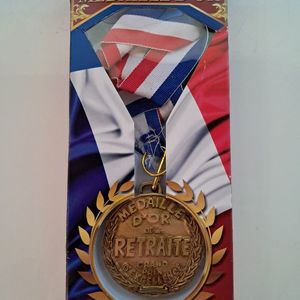 Médaille d'or retraite pour cadeau