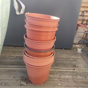 Pots pour plantations