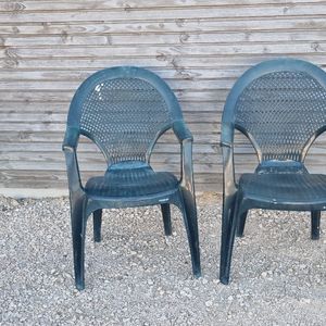2 chaises de jardin