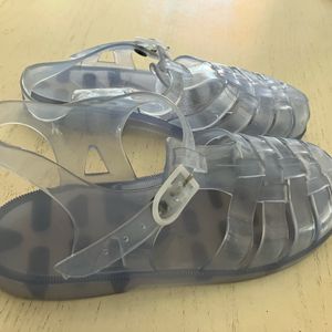 Sandales plastique pointure 33 
