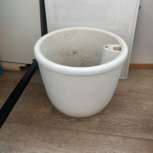 Pot avec reservoir pour plante 🪴 