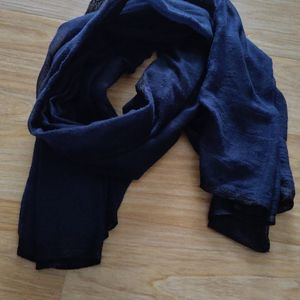 Écharpe bleu et noir
