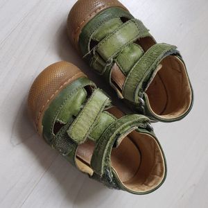 Sandales 22