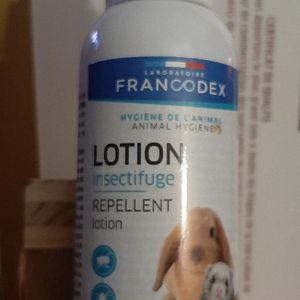 Lotion insectifuge en spray pour rongeur